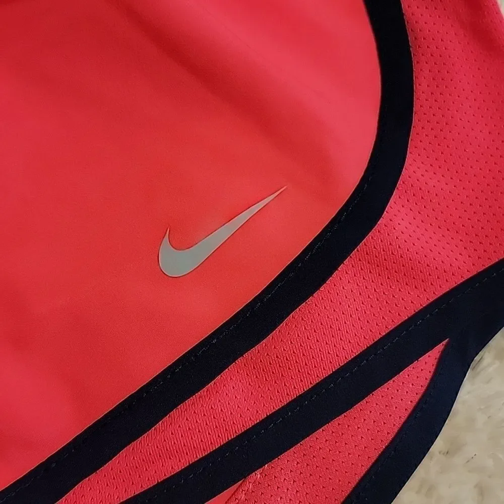 WOMEN'S NIKE CORAL 2-IN-1 RUNNING SHORTS, SIZE MEDIUM